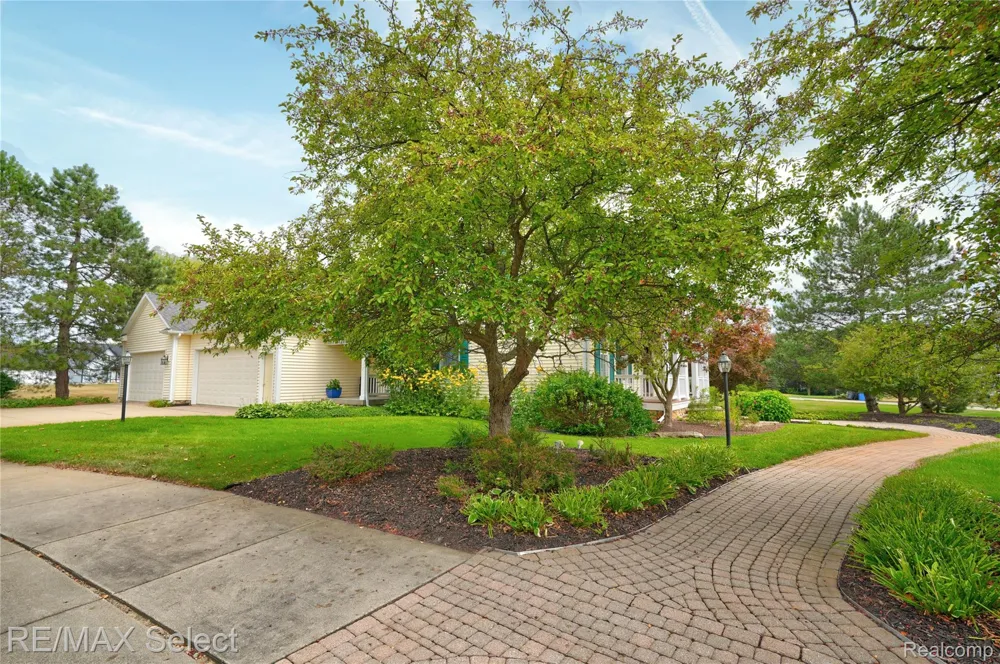 8211 Burleigh Road Atlas Township, MI 48439