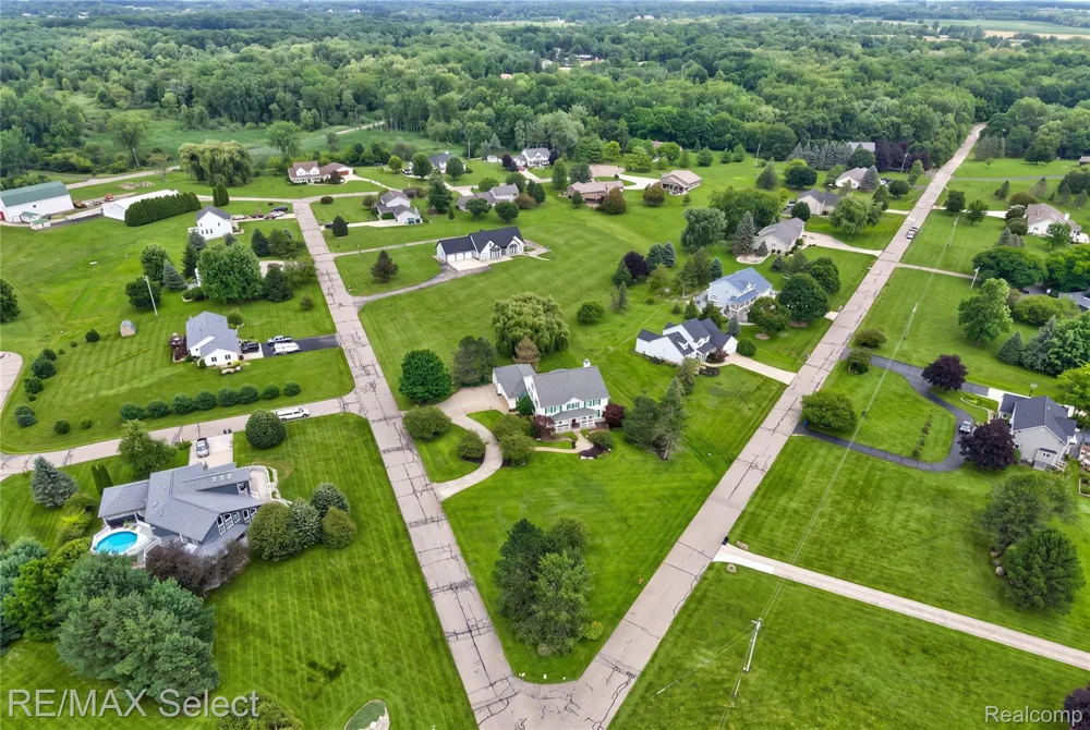 8211 Burleigh Road Atlas Township, MI 48439