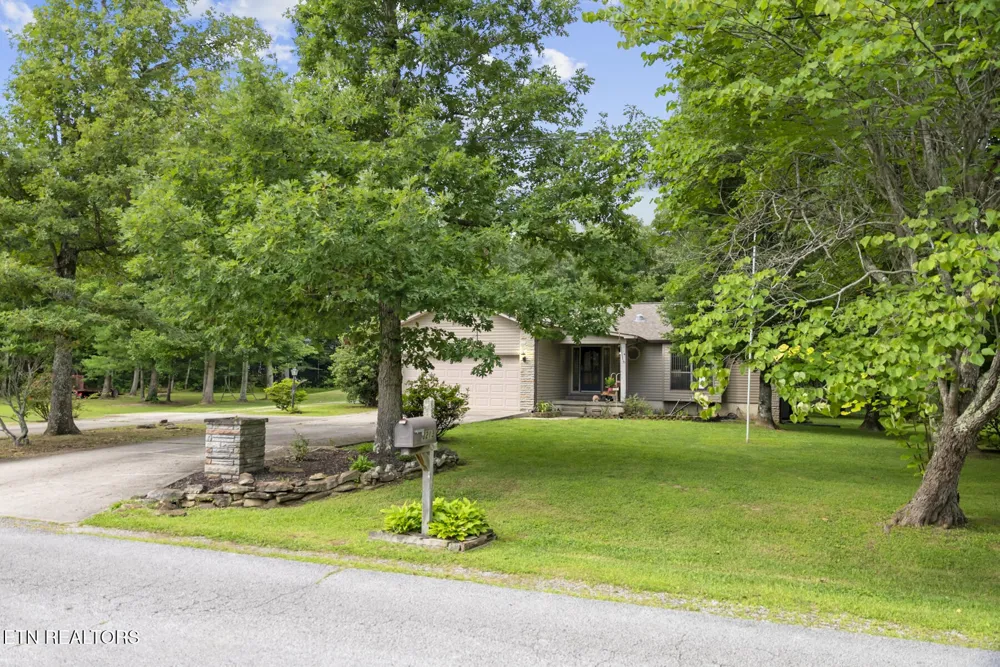 3213 Pueblo Drive Crossville, TN 38572