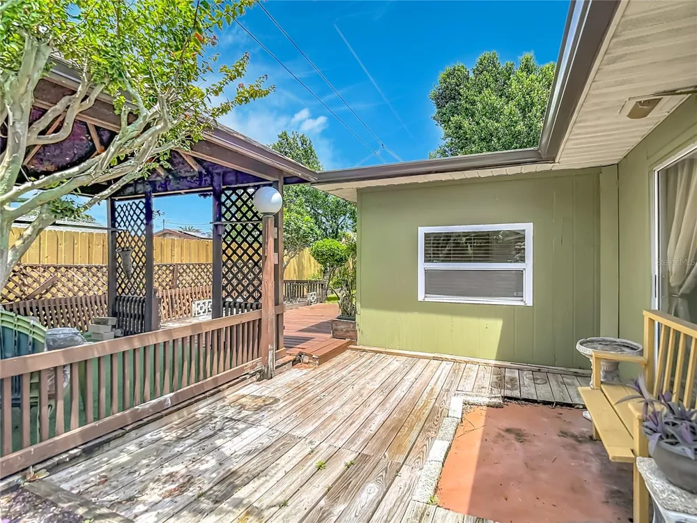 Address Not Shown Holiday, FL 34691