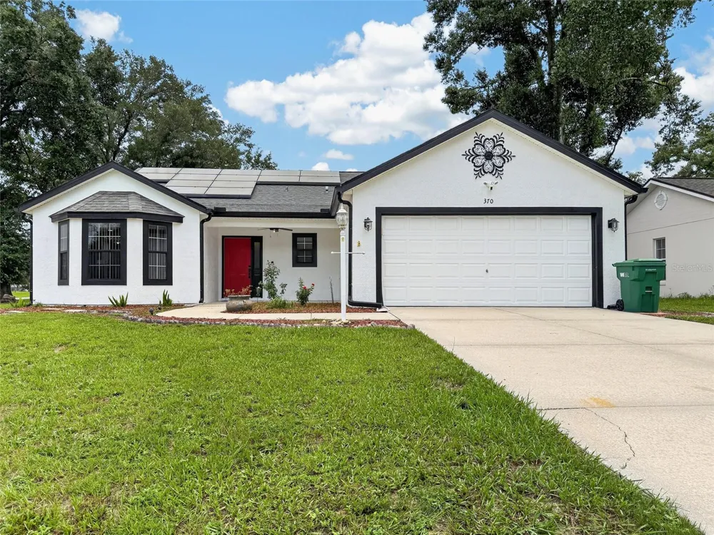 370 CARRIAGE LANE Lady Lake, FL 32159