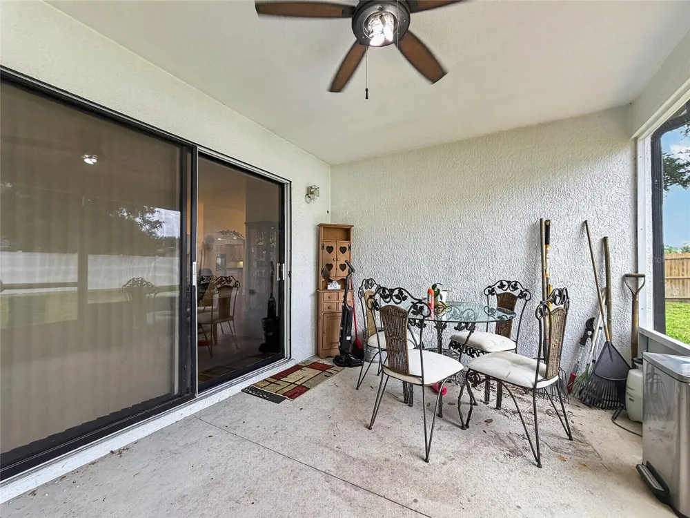 370 CARRIAGE LANE Lady Lake, FL 32159
