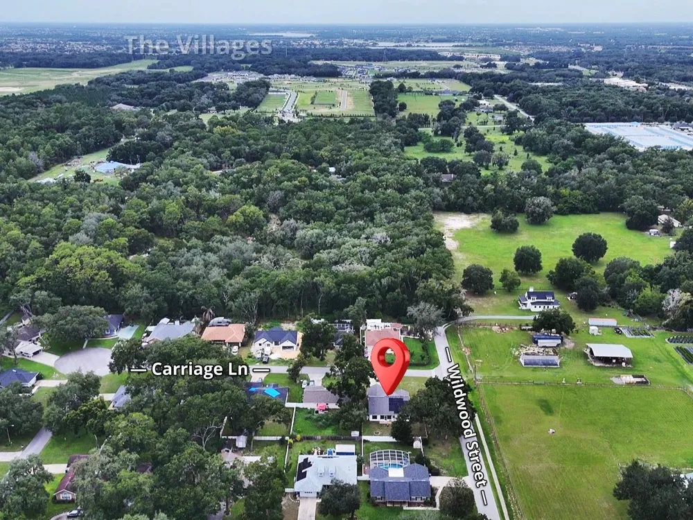370 CARRIAGE LANE Lady Lake, FL 32159