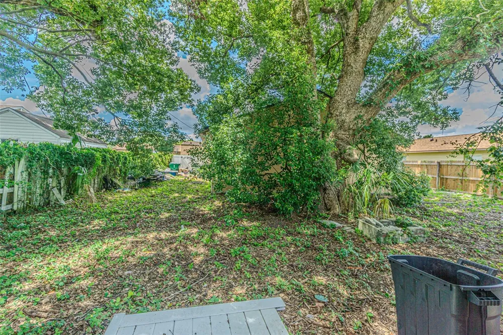 5512 20TH STREET Zephyrhills, FL 33542