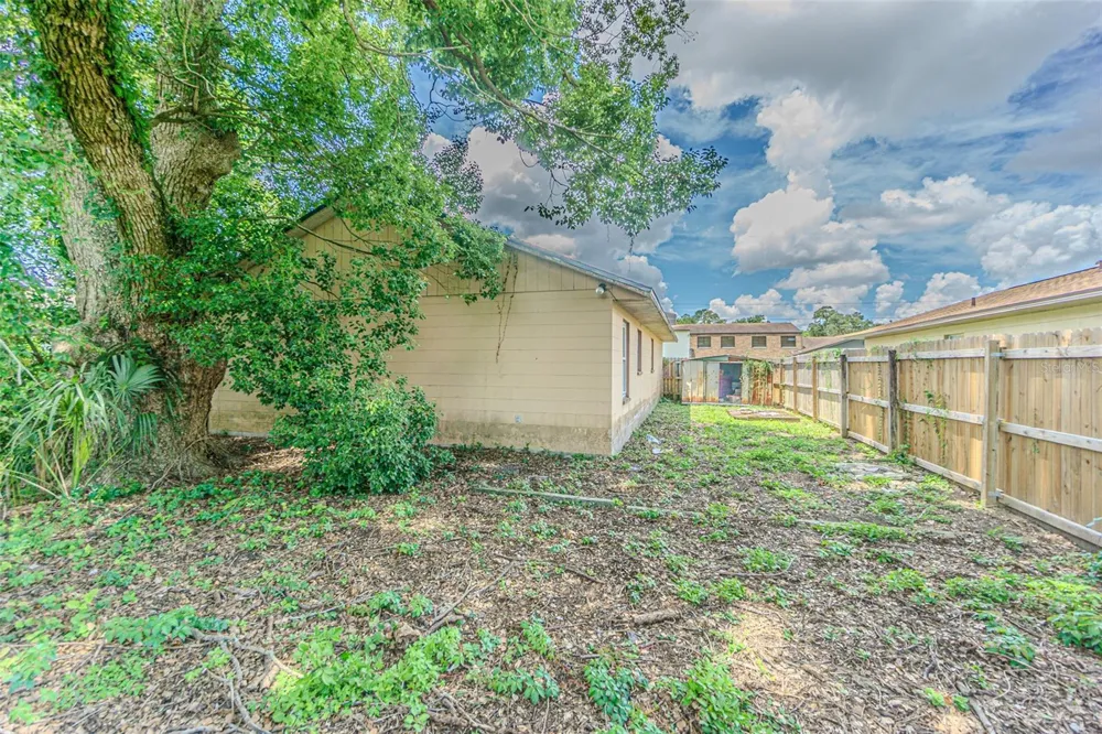 5512 20TH STREET Zephyrhills, FL 33542