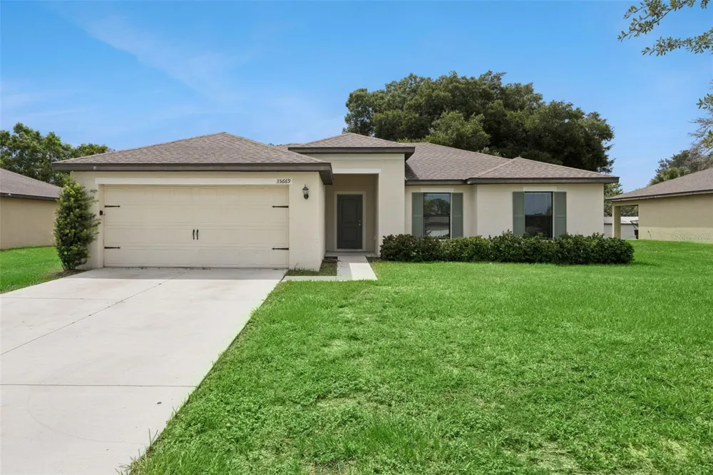 35669 ROSE MOSS AVENUE Leesburg, FL 34788