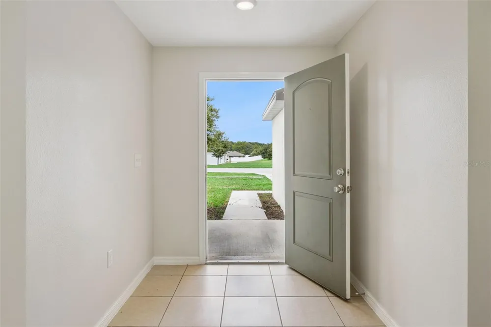 35669 ROSE MOSS AVENUE Leesburg, FL 34788