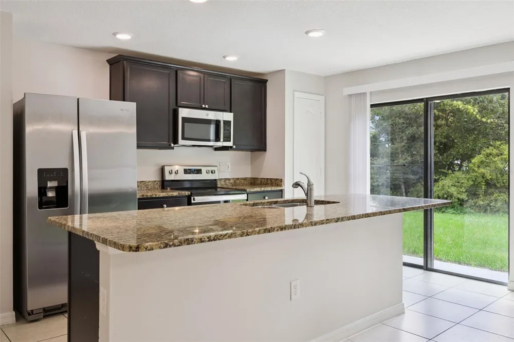 35669 ROSE MOSS AVENUE Leesburg, FL 34788
