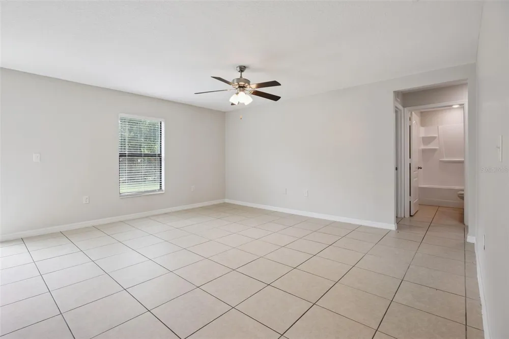 35669 ROSE MOSS AVENUE Leesburg, FL 34788