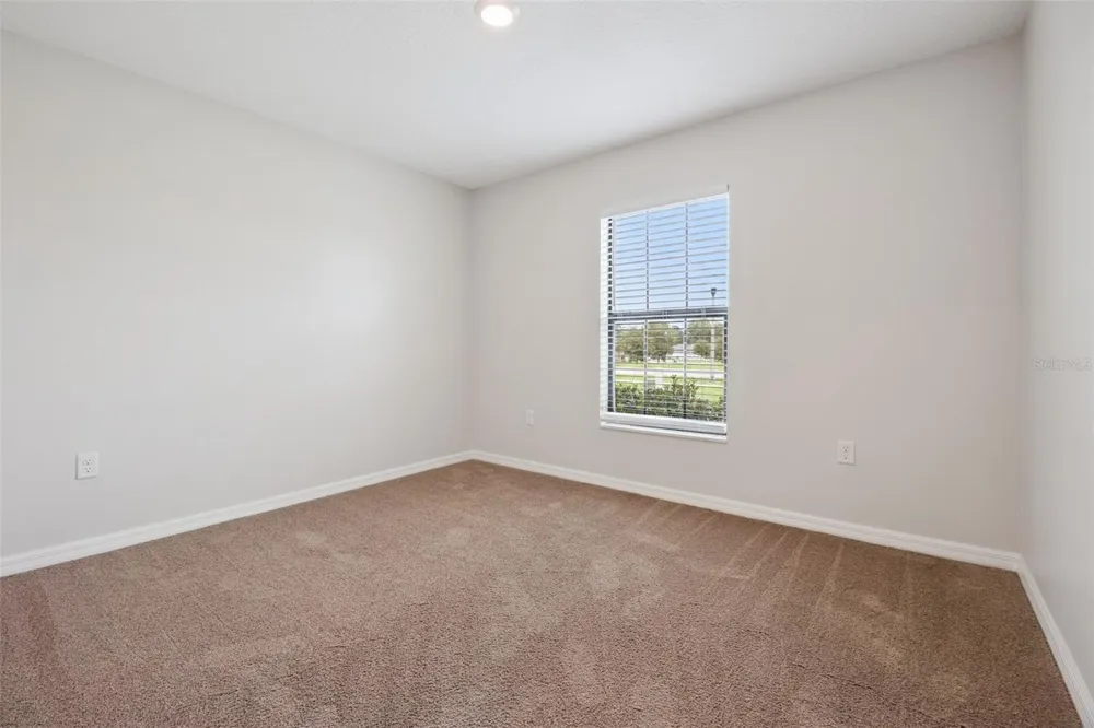 35669 ROSE MOSS AVENUE Leesburg, FL 34788