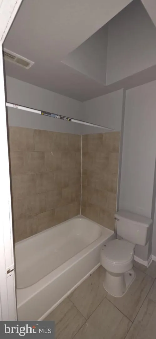 3015 RAYNER AVENUE Baltimore, MD 21216