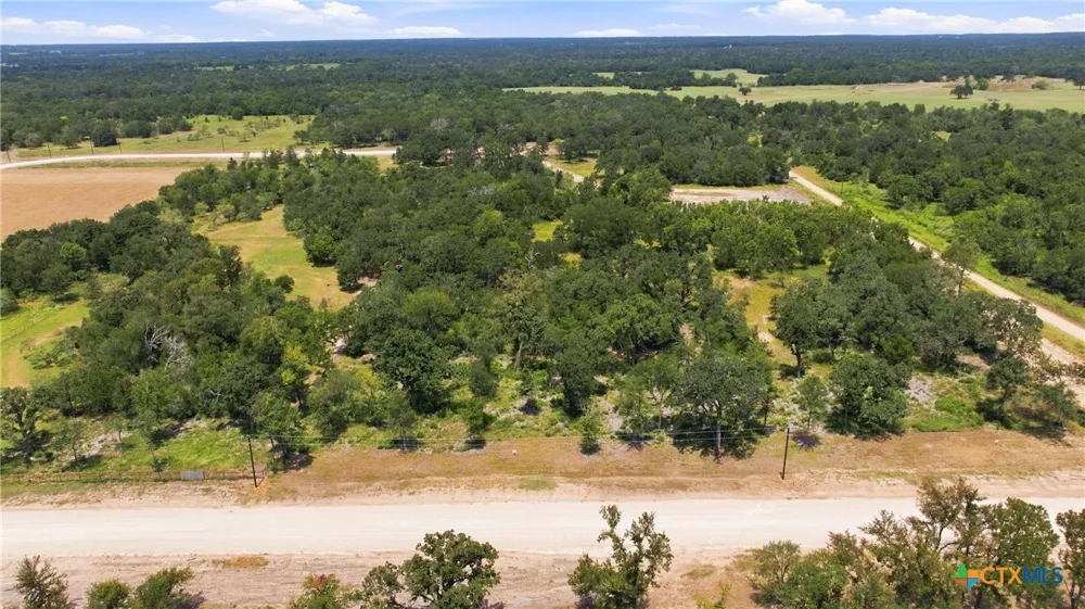 408 Cresent Bend Cameron, TX 76520