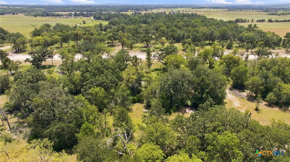 408 Cresent Bend Cameron, TX 76520