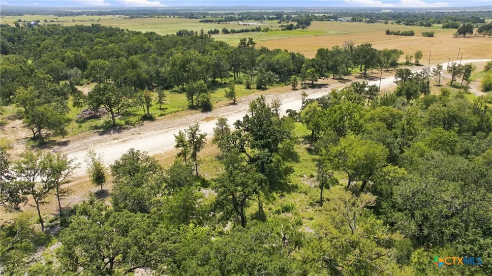 408 Cresent Bend Cameron, TX 76520