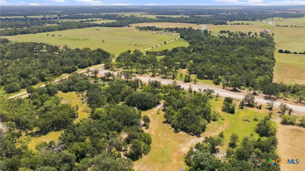 408 Cresent Bend Cameron, TX 76520