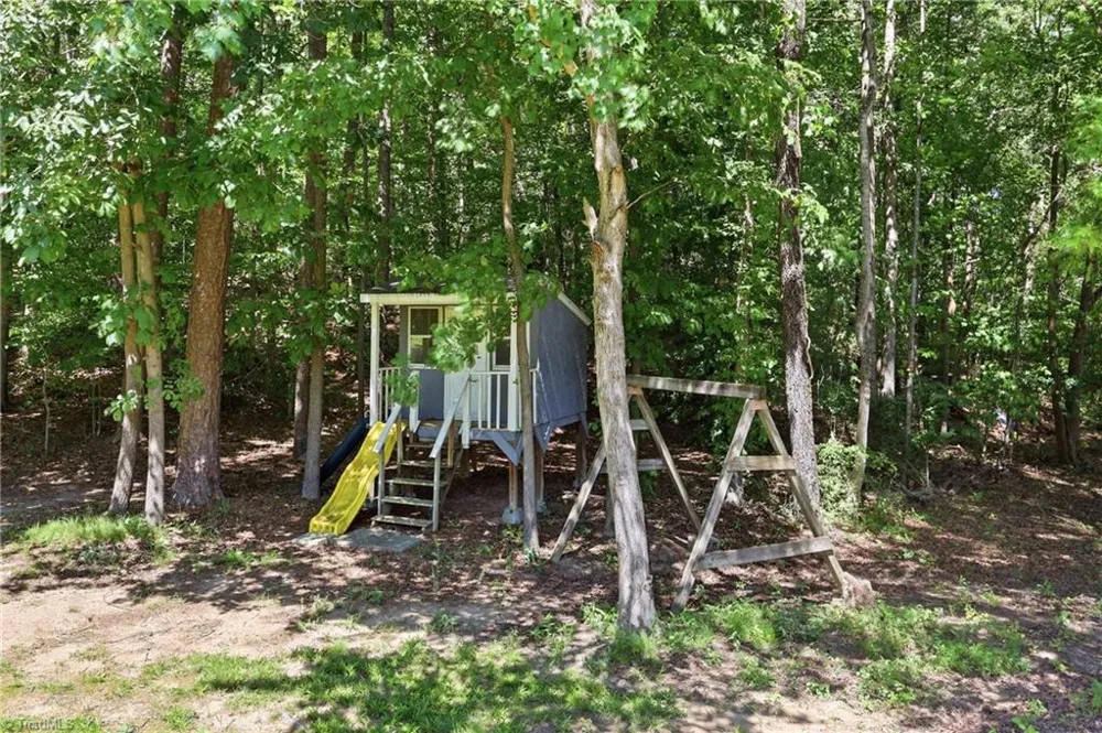 4931 Sebania Court Walnut Cove, NC 27052