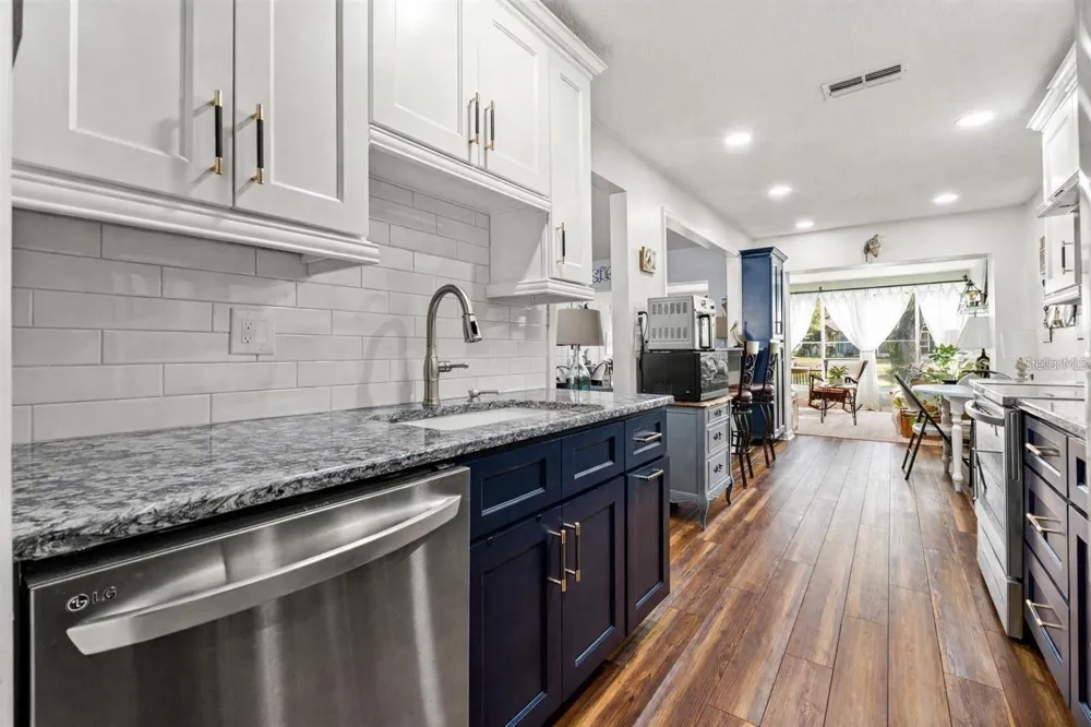 7427 HEATHER WALK DRIVE Weeki Wachee, FL 34613