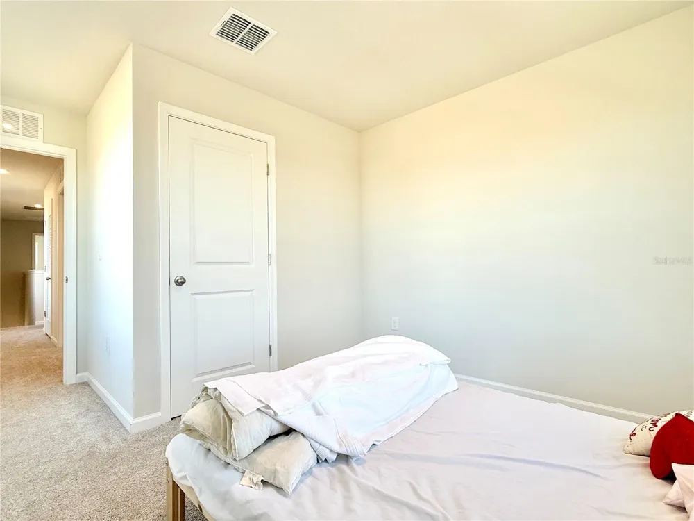1188 PORT BLUE WAY Lady Lake, FL 32159
