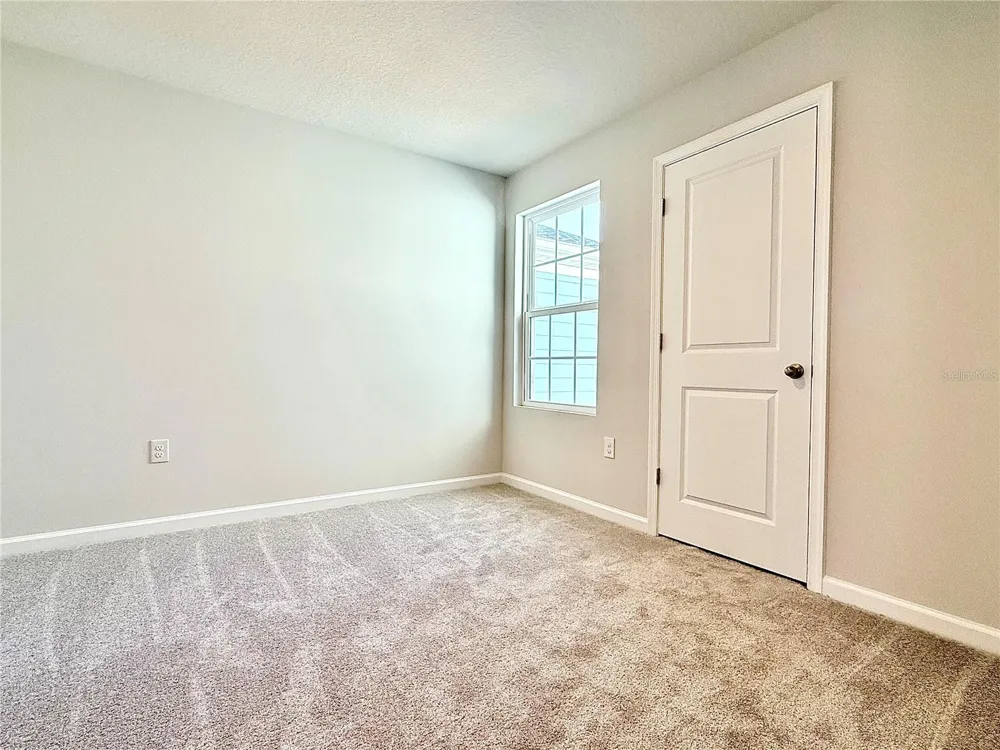 1188 PORT BLUE WAY Lady Lake, FL 32159