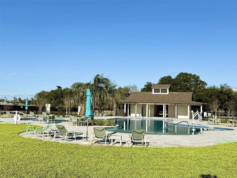 1188 PORT BLUE WAY Lady Lake, FL 32159