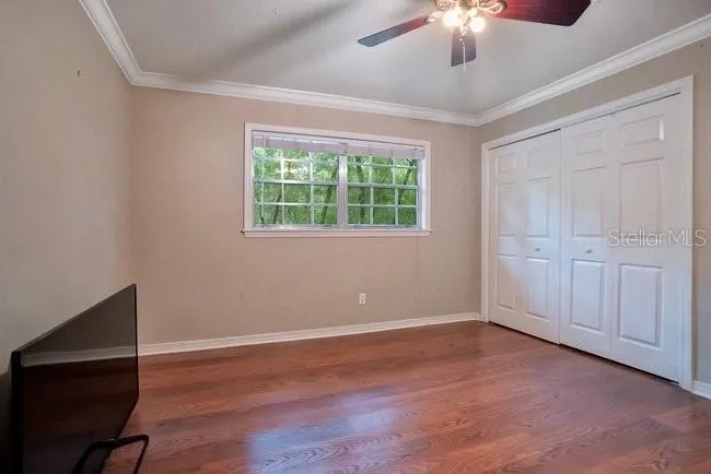 560 LAKE PLEASANT ROAD Apopka, FL 32712