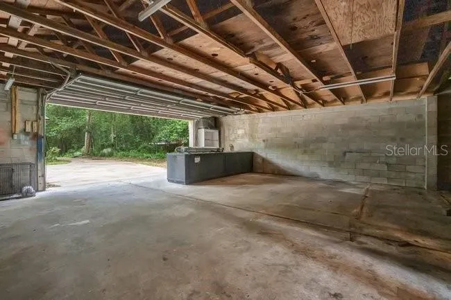 560 LAKE PLEASANT ROAD Apopka, FL 32712