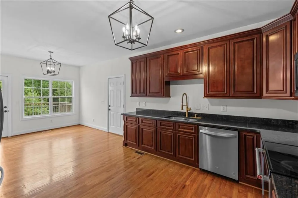 120 Camilla Drive Carrollton, GA 30116