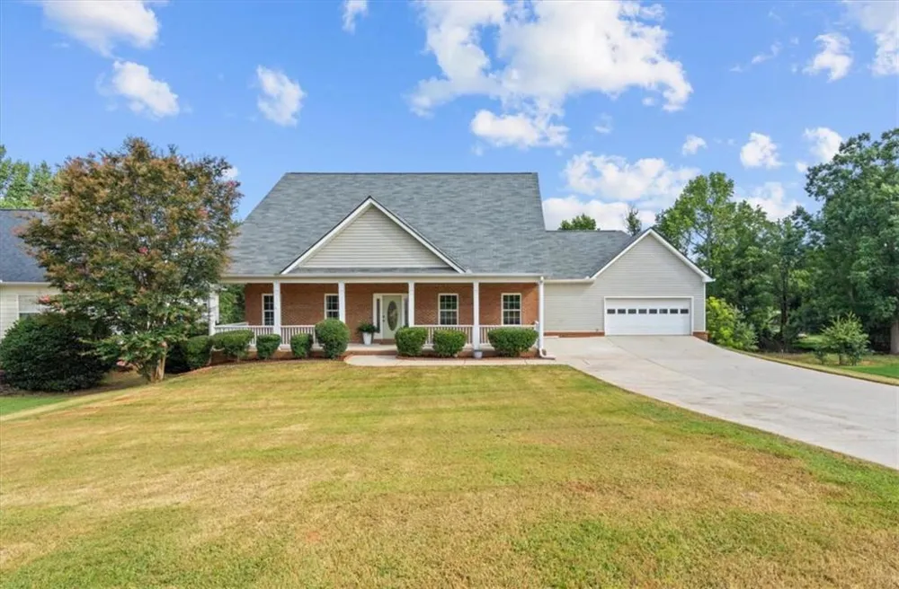 120 Camilla Drive Carrollton, GA 30116