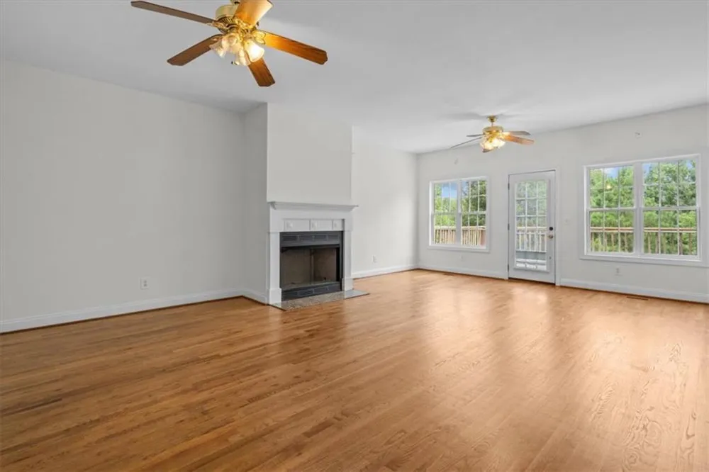120 Camilla Drive Carrollton, GA 30116