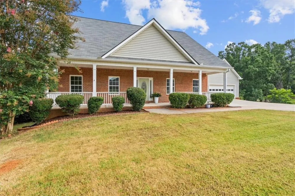 120 Camilla Drive Carrollton, GA 30116