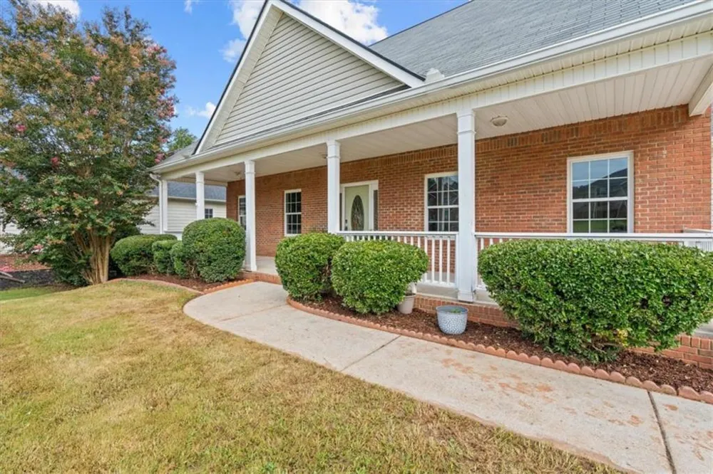 120 Camilla Drive Carrollton, GA 30116