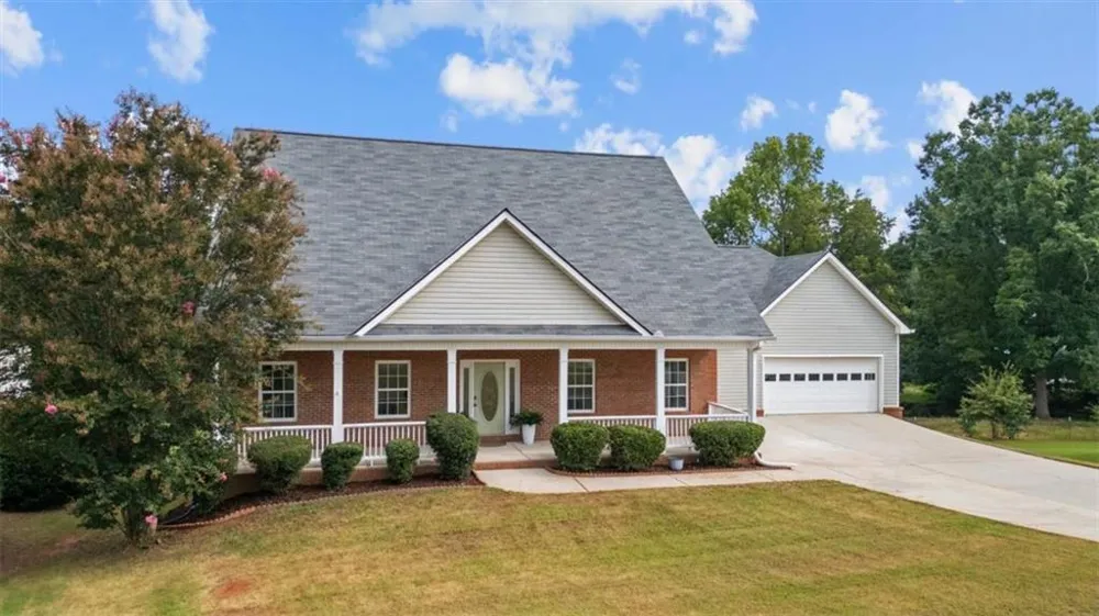 120 Camilla Drive Carrollton, GA 30116