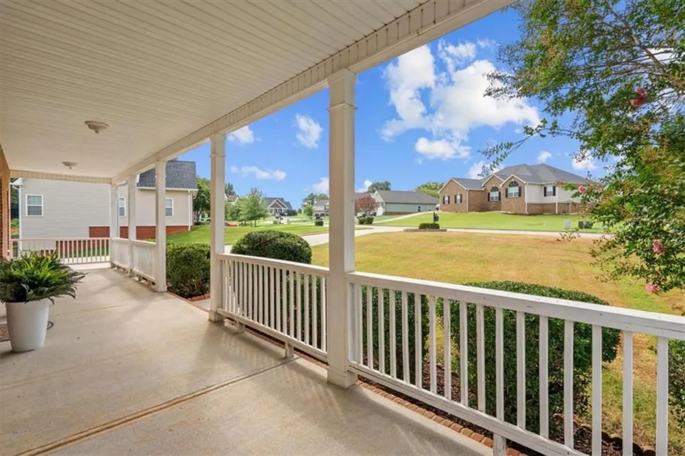 120 Camilla Drive Carrollton, GA 30116