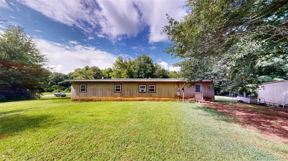 93727 Highway 9 Lineville, AL 36266