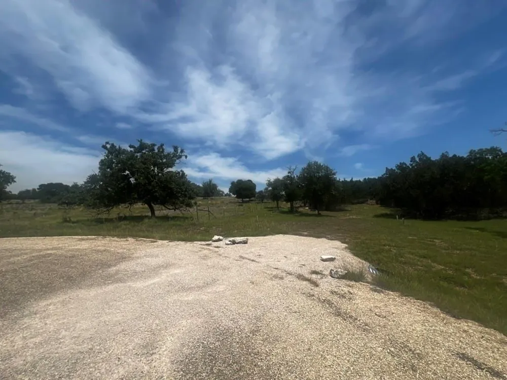 96 Coyote Run Fredericksburg, TX 78624