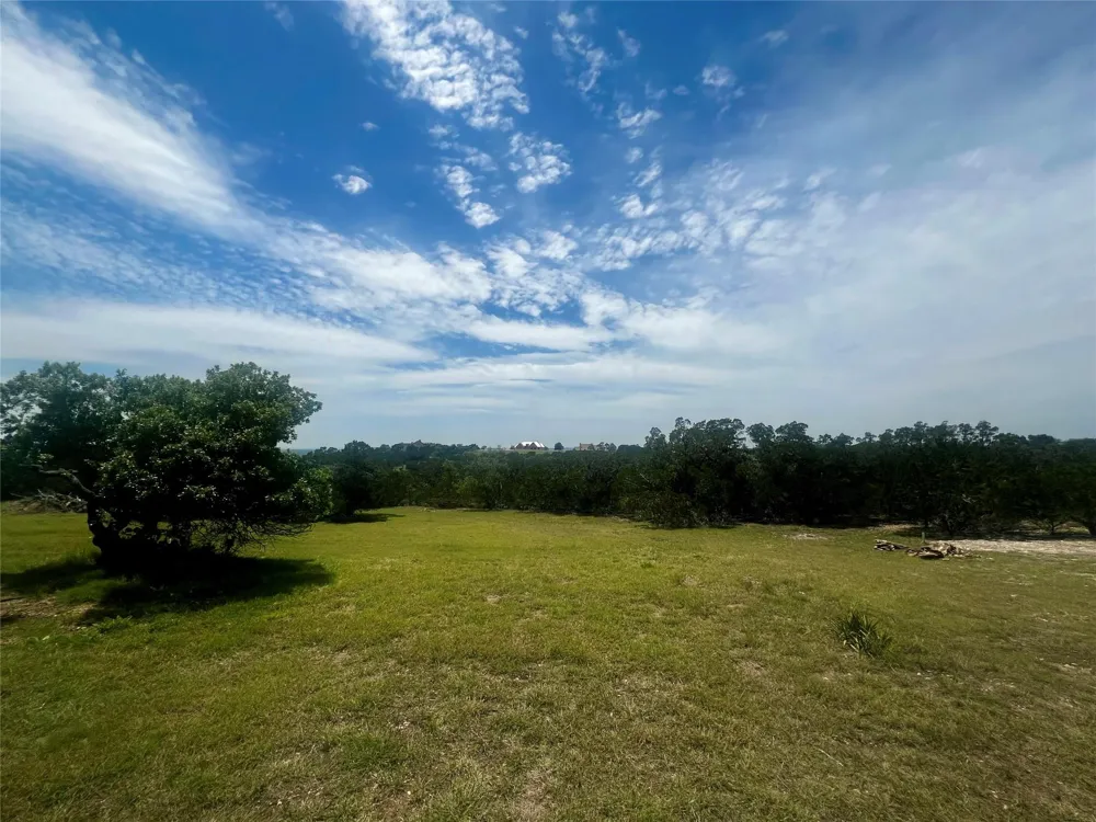 96 Coyote Run Fredericksburg, TX 78624