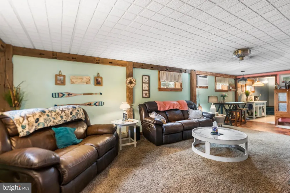 2780 NORTHVUE LANE York, PA 17408