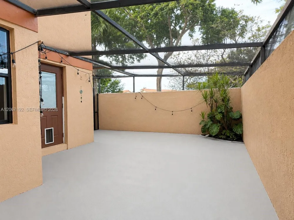 11263 SW 9th Ct Pembroke Pines, FL 33025