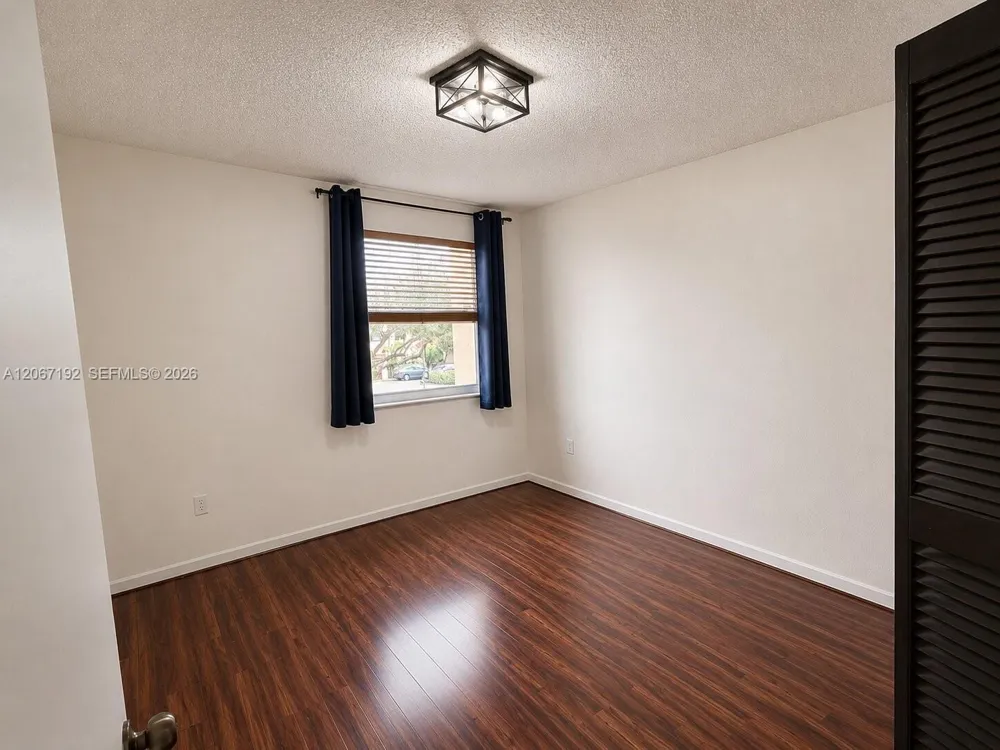 11263 SW 9th Ct Pembroke Pines, FL 33025