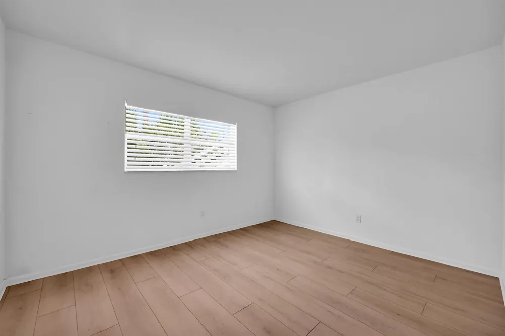 91 Willow Road #104 Tequesta, FL 33469