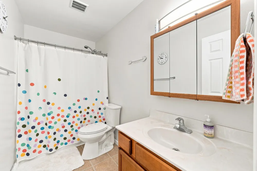1409 Odell Farm Lane Vicksburg Village, MI 49097