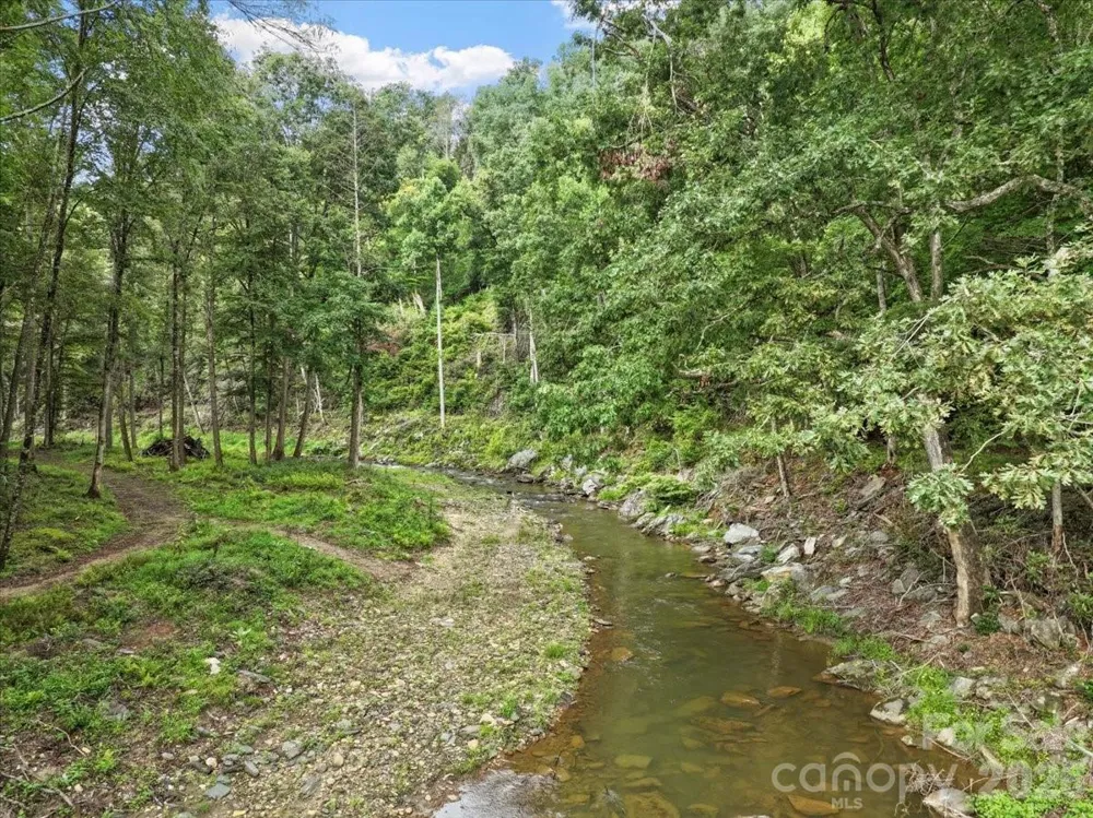TBD Rabbit Hop Road Spruce Pine, NC 28777