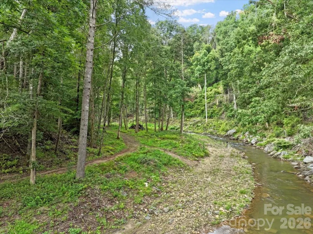 TBD Rabbit Hop Road Spruce Pine, NC 28777