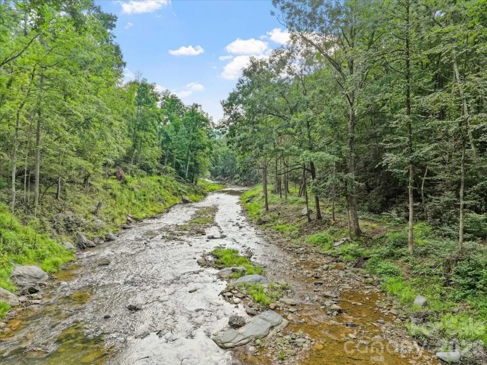 TBD Rabbit Hop Road Spruce Pine, NC 28777