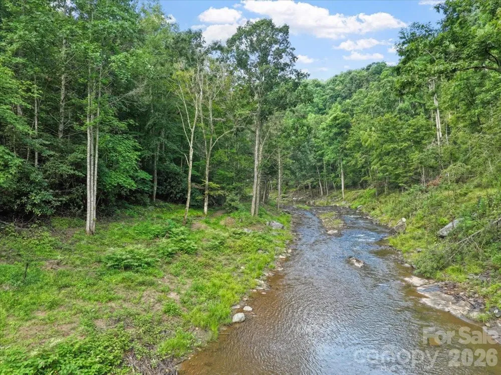 TBD Rabbit Hop Road Spruce Pine, NC 28777