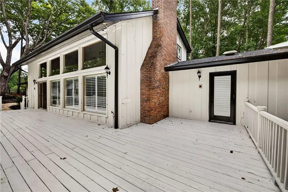 15970 Freemanville Road Milton, GA 30004