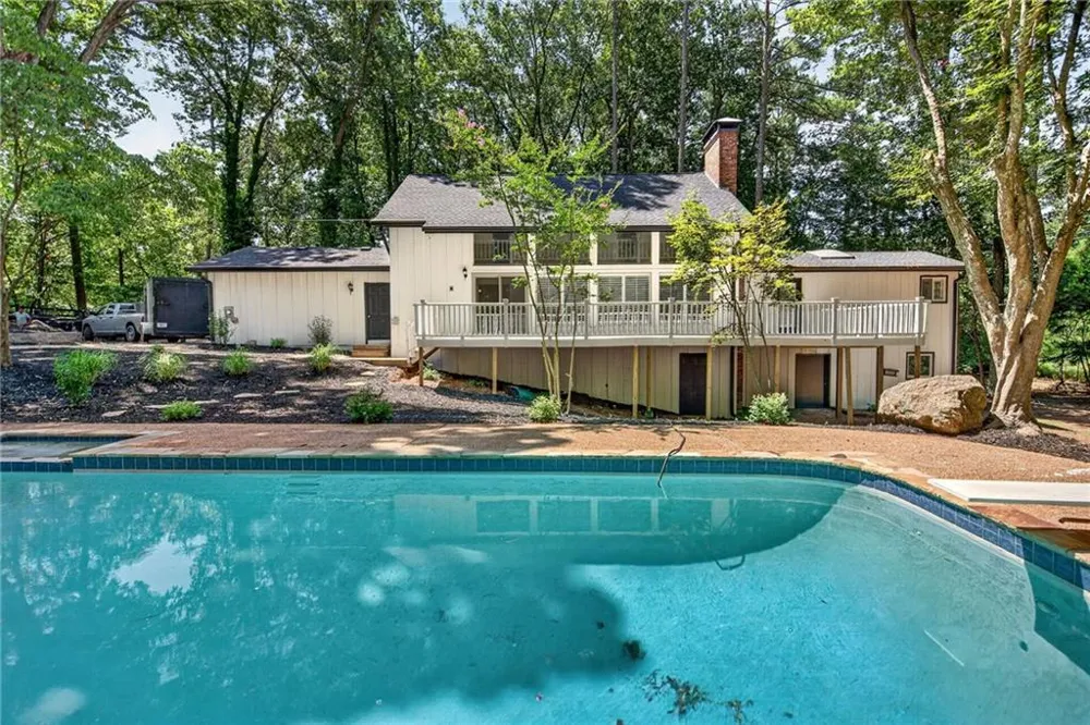 15970 Freemanville Road Milton, GA 30004