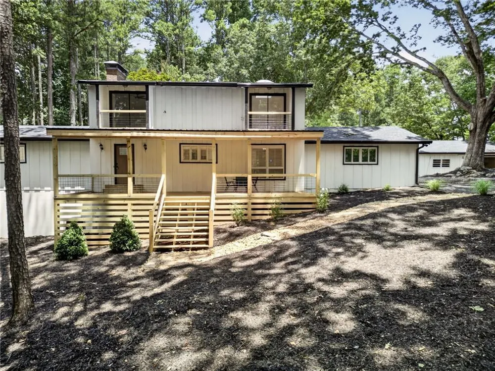 15970 Freemanville Road Milton, GA 30004