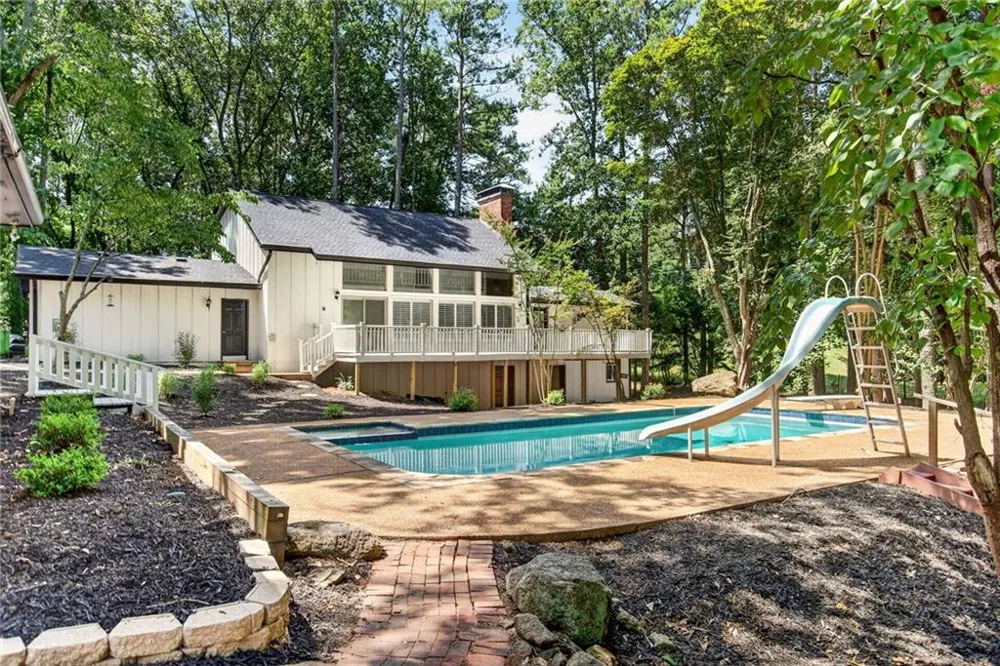 15970 Freemanville Road Milton, GA 30004