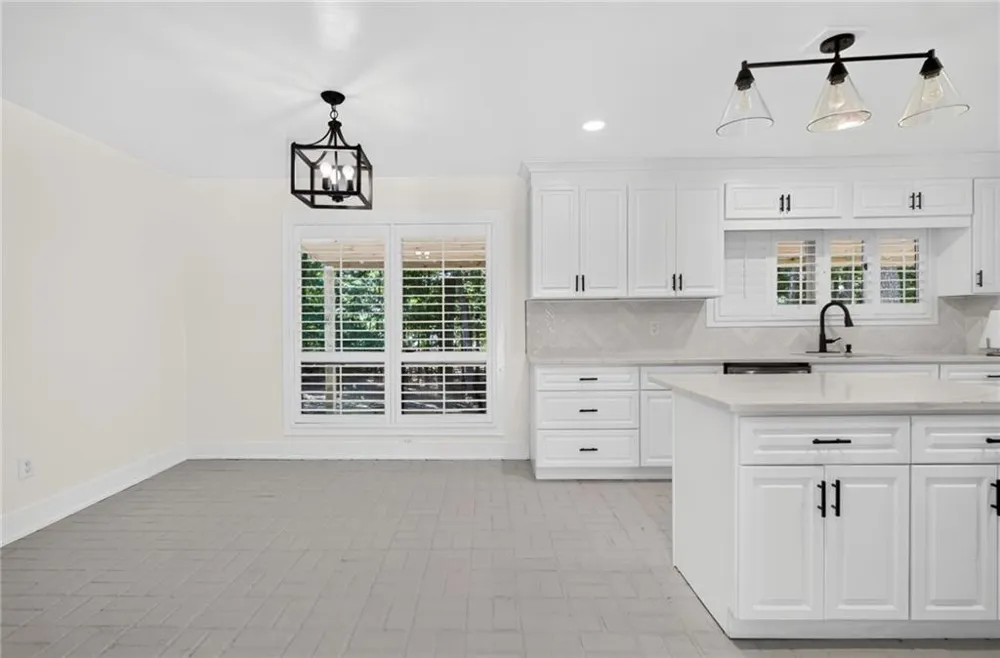 15970 Freemanville Road Milton, GA 30004